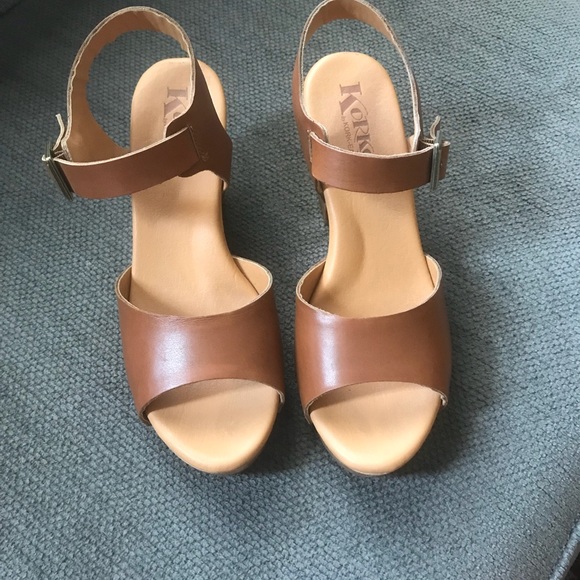 clog type sandals
